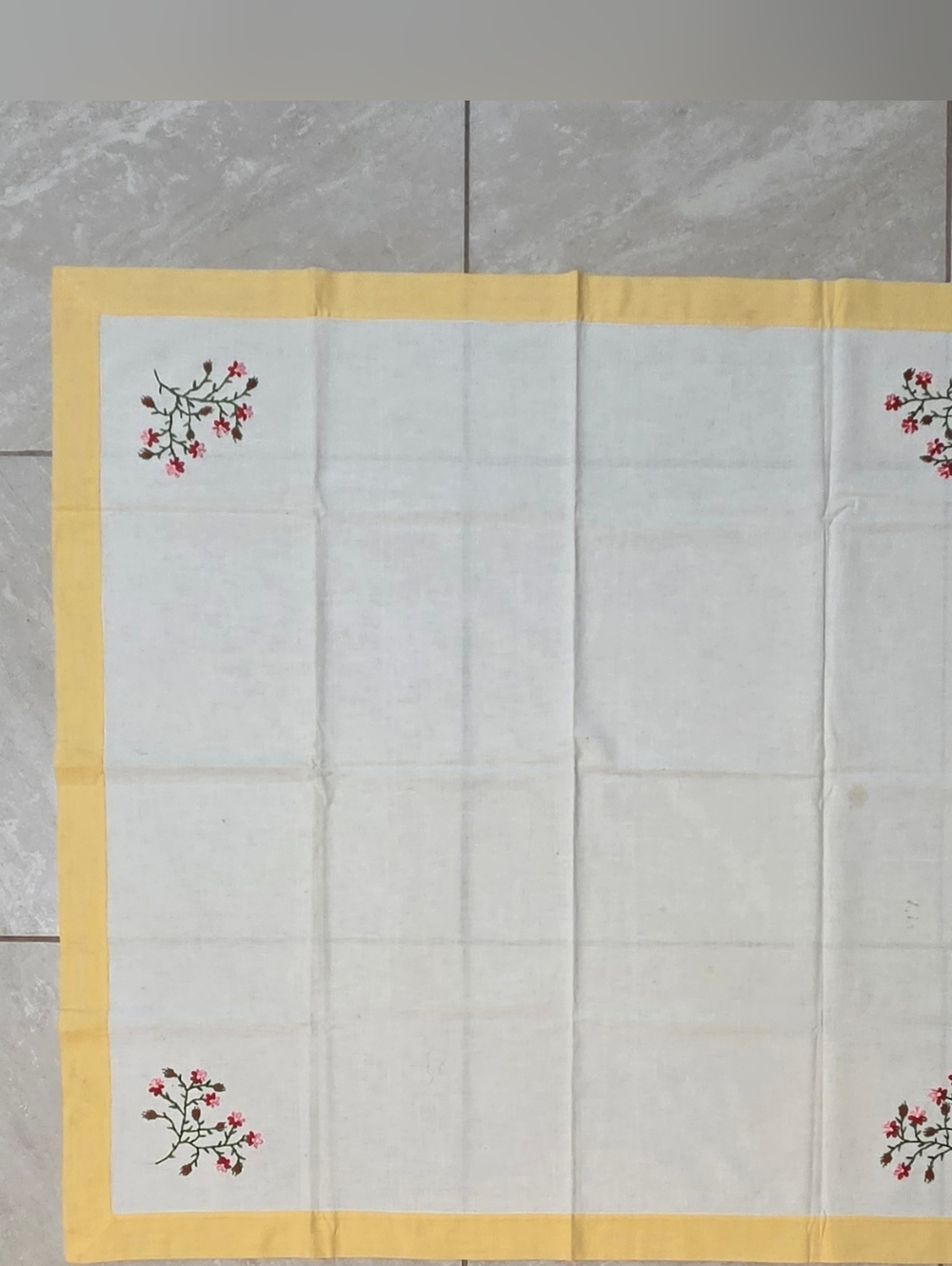 Tablecloth VTG Hand Stitched & Embroidered By Hand Yellow & White Linen 36x37.5"